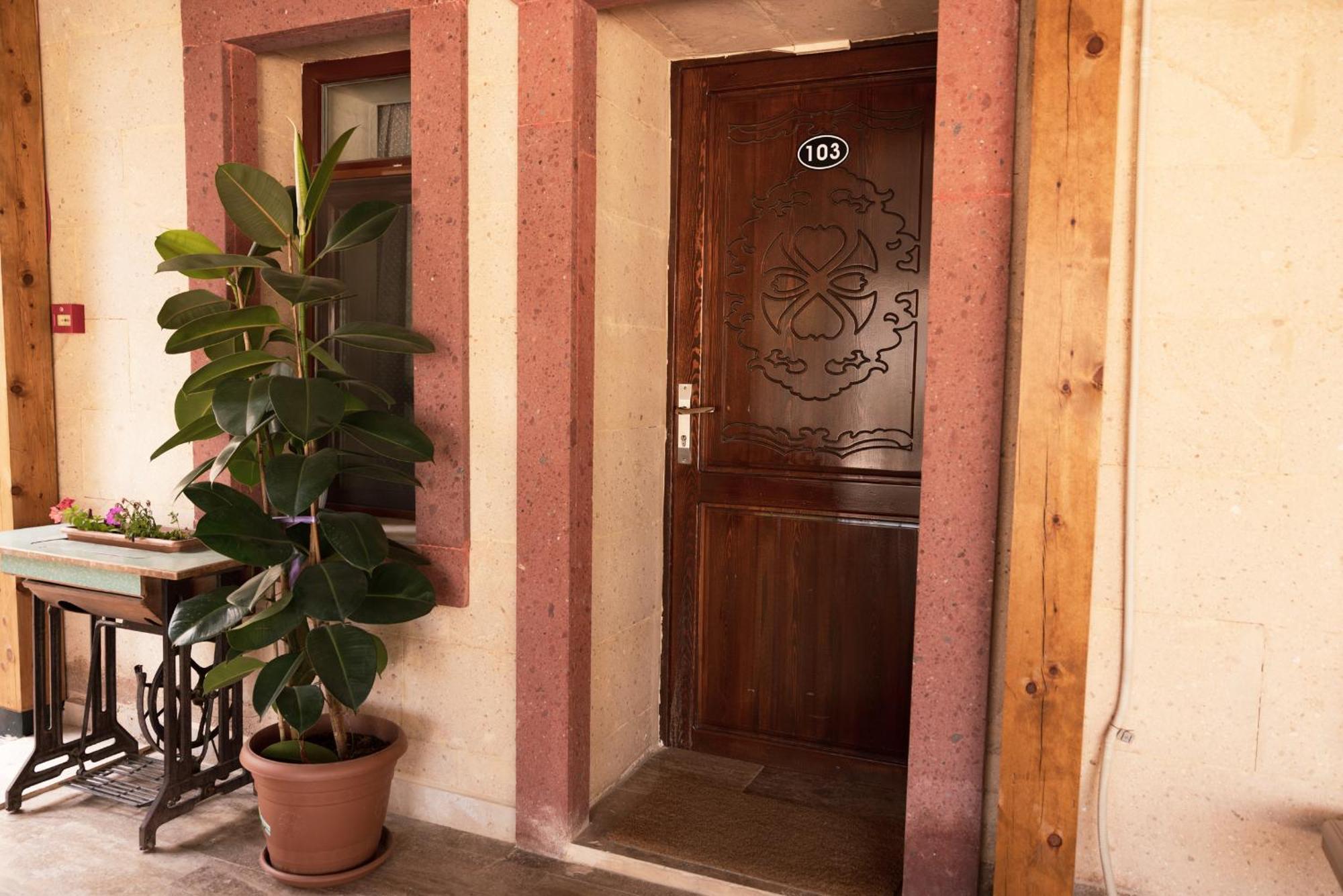 Goereme Stone Age Apartment Exterior photo